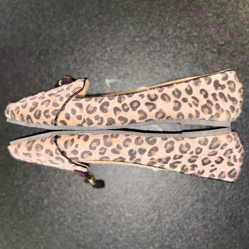 ๐ Leopard Flats ๐ค๐๐ค - Picture 2 of 12